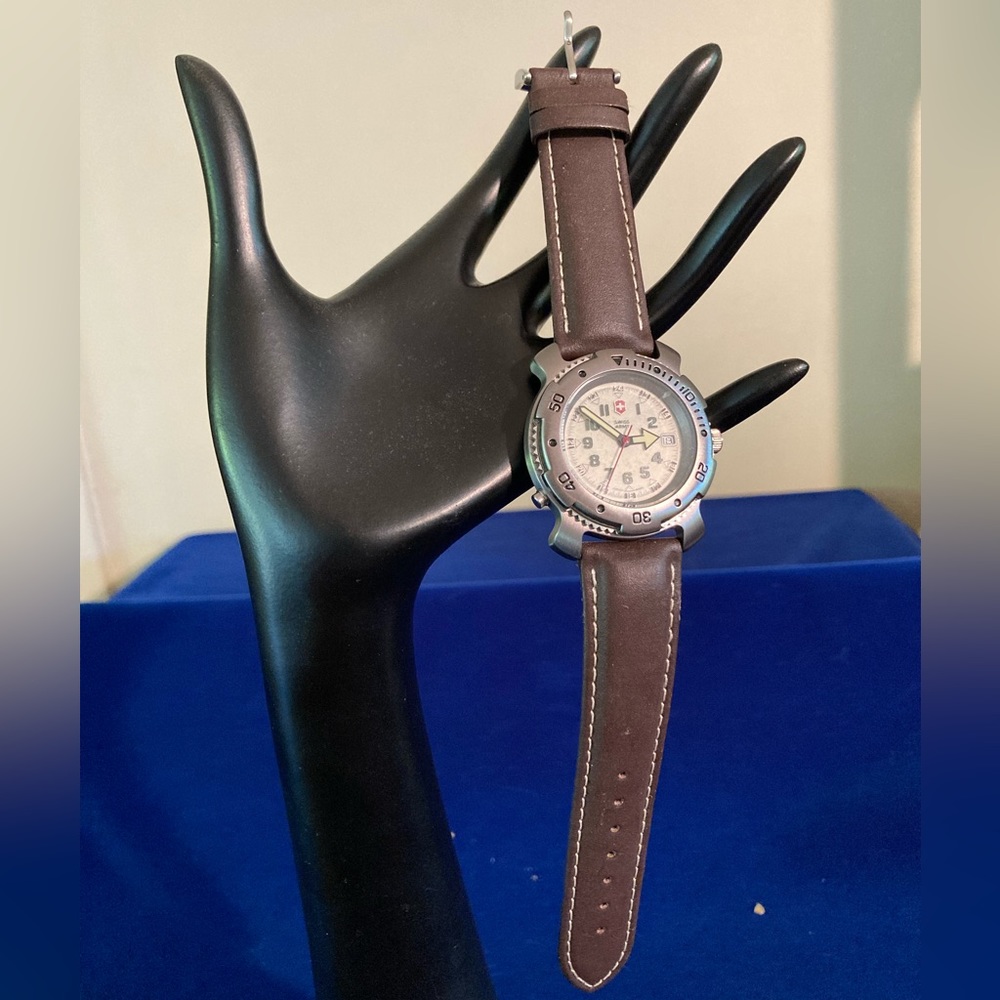 Vintage Swiss Army Stainless Steel Tone Watch w/ Original Brown Leather Band